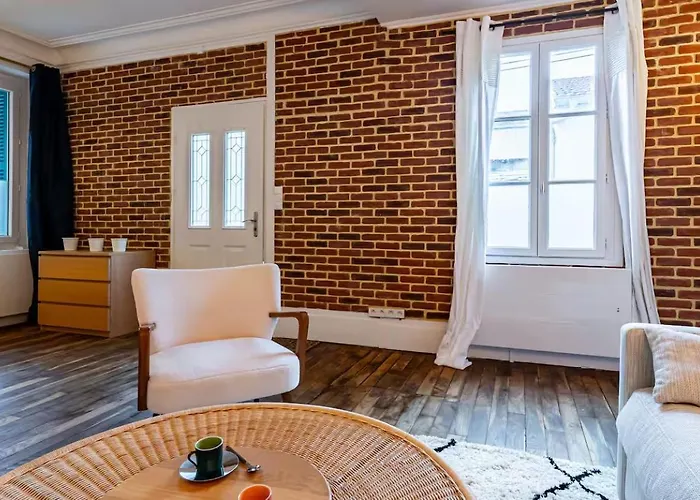 Gare - Cour Petite Loge * Dijon